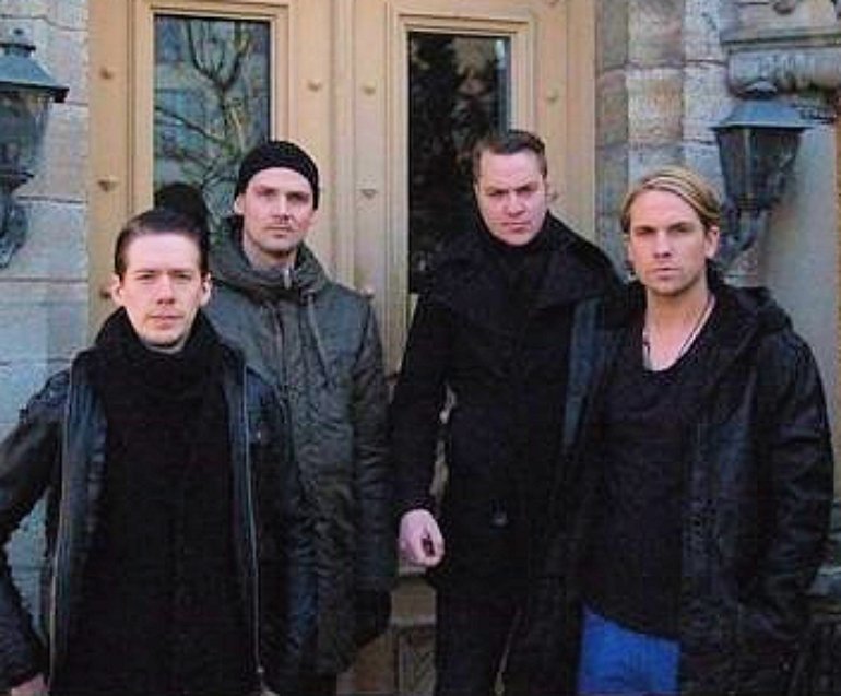 Counting Down The Days Lyrics Magna Carta Cartel MARTIN PERSNER REVELA SU IDENTIDAD SECRETA – Search & Destroy